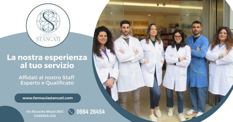 farmacia con personale qualificato