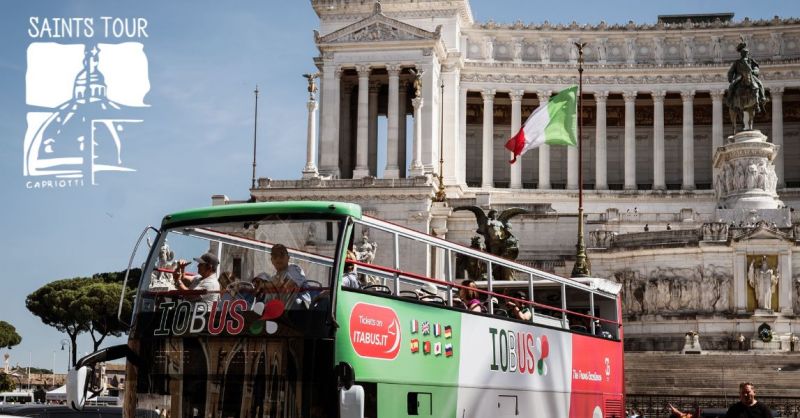 Tour Rome Hop On Hop Off on an Open Bus in Rome